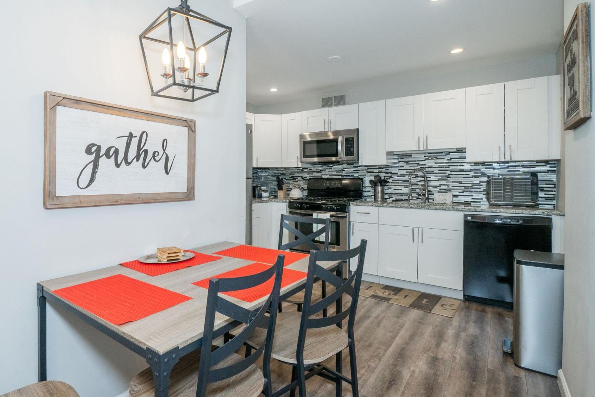 Welcoming Barn, 2 Bedroom & 1 Bath & Parking Atlanta Luaran gambar